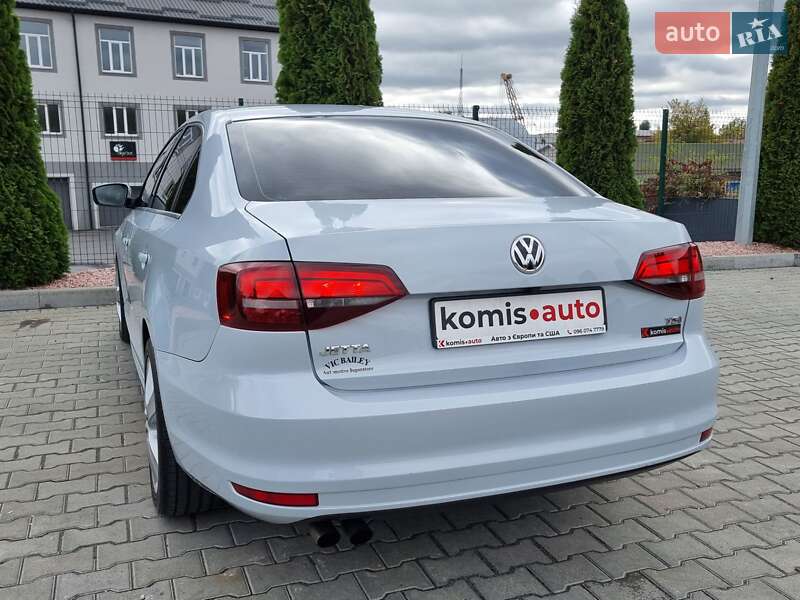 Седан Volkswagen Jetta 2017 в Виннице