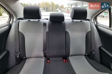 Седан Volkswagen Jetta 2017 в 