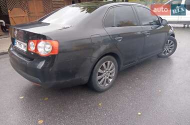 Седан Volkswagen Jetta 2008 в  фото 14 Седан Volkswagen Jetta 2008 в
