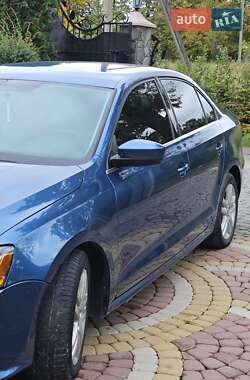 Седан Volkswagen Jetta 2017 в 