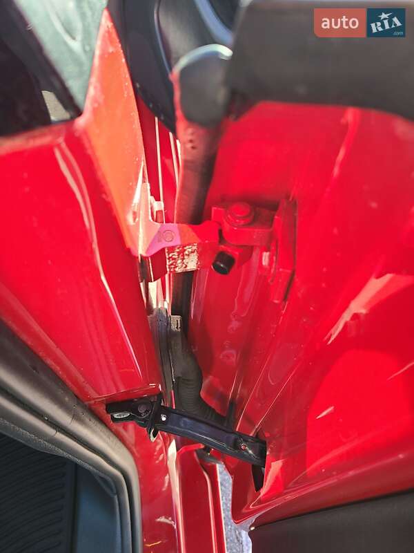 Седан Volkswagen Jetta 2015 в Києві фото 8 Седан Volkswagen Jetta 2015 в Києві