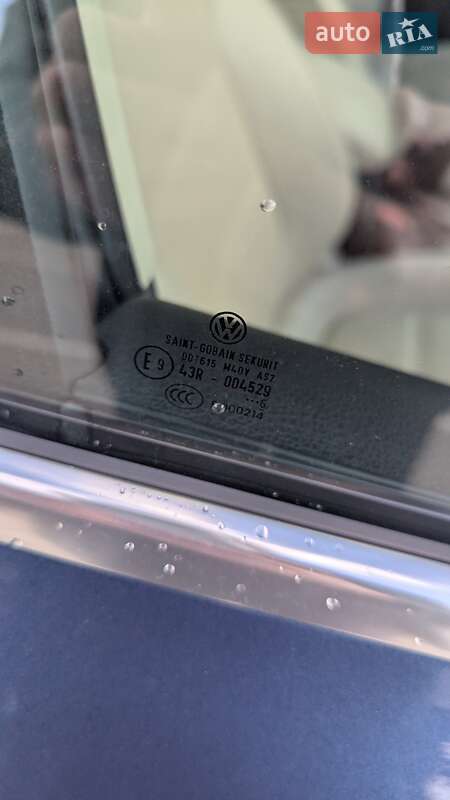 Седан Volkswagen Jetta 2016 в Кропивницком