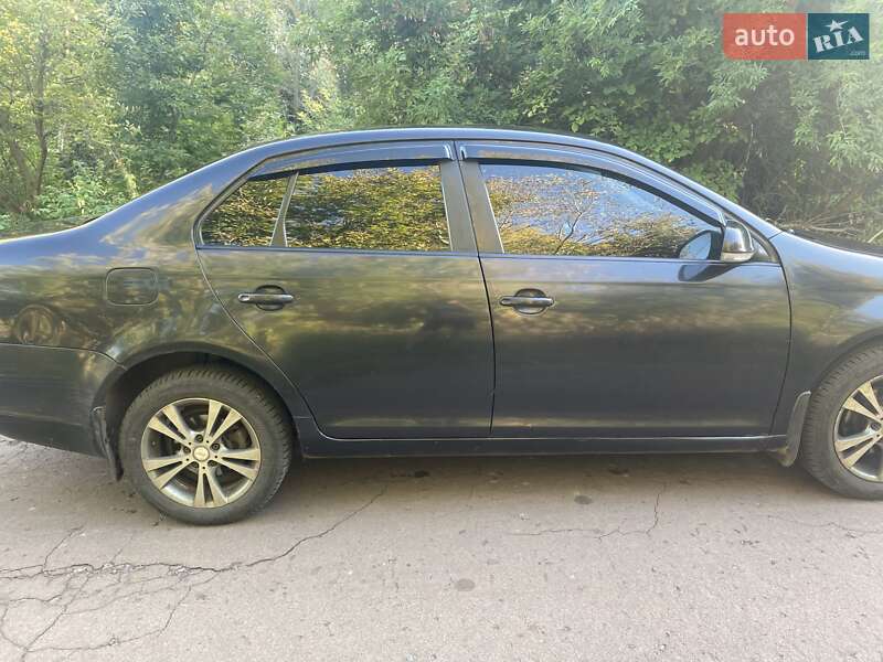 Седан Volkswagen Jetta 2007 в Згурівці