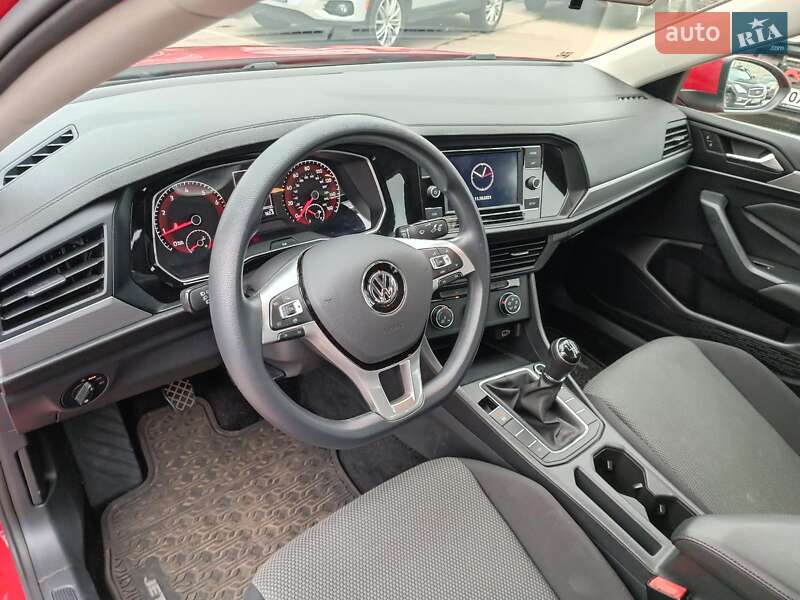 Седан Volkswagen Jetta 2019 в Харкові