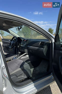 Седан Volkswagen Jetta 2008 в 