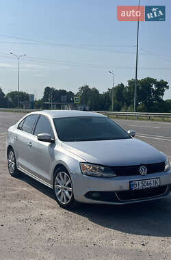 Седан Volkswagen Jetta 2013 в Полтаве