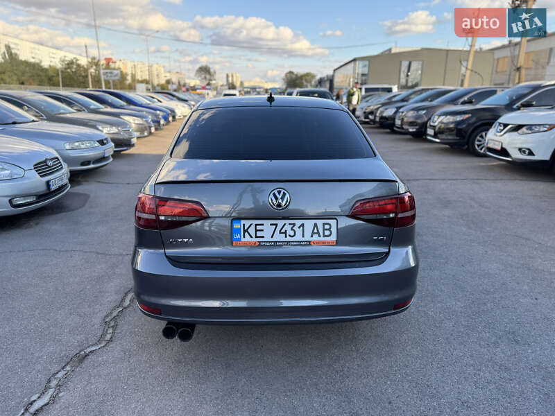 Седан Volkswagen Jetta 2016 в Запорожье фото 10 Седан Volkswagen Jetta 2016 в Запорожье