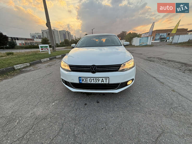 Седан Volkswagen Jetta 2014 в Полтаве