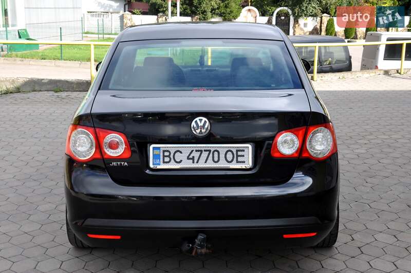 Седан Volkswagen Jetta 2006 в Львове