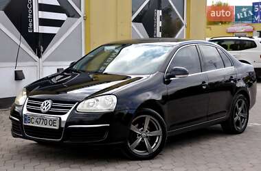 Седан Volkswagen Jetta 2006 в Львове