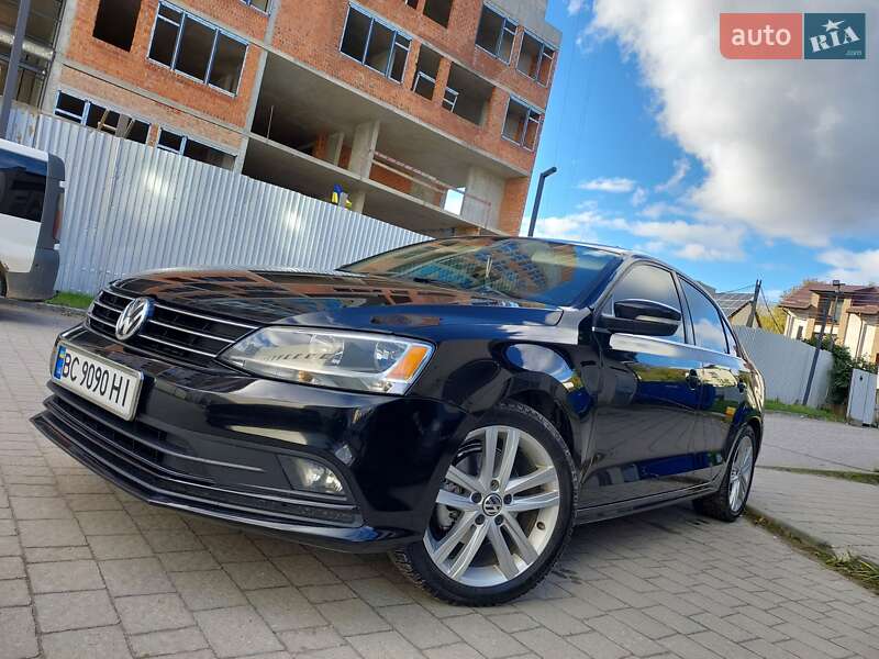 Седан Volkswagen Jetta 2015 в Дрогобыче