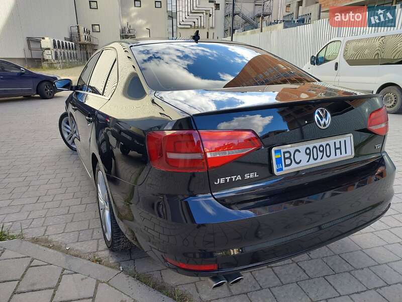 Седан Volkswagen Jetta 2015 в Дрогобыче