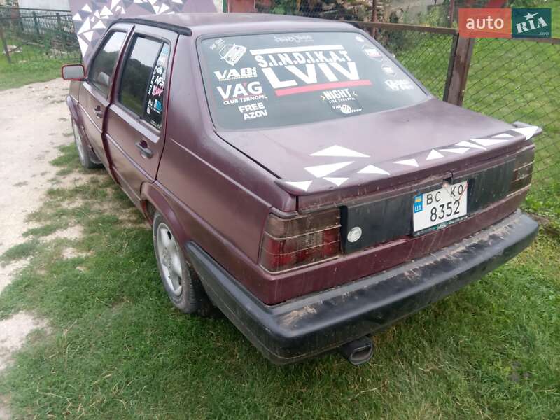 Седан Volkswagen Jetta 1984 в Збараже