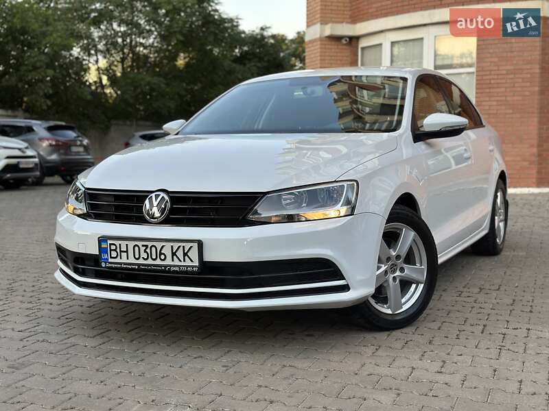 Седан Volkswagen Jetta 2016 в Одессе
