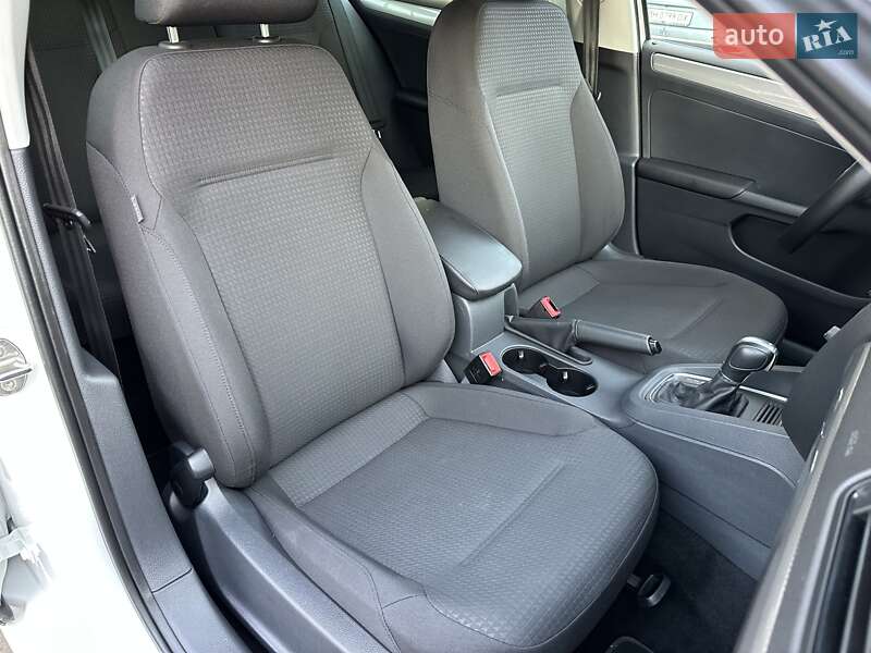 Седан Volkswagen Jetta 2016 в Одессе