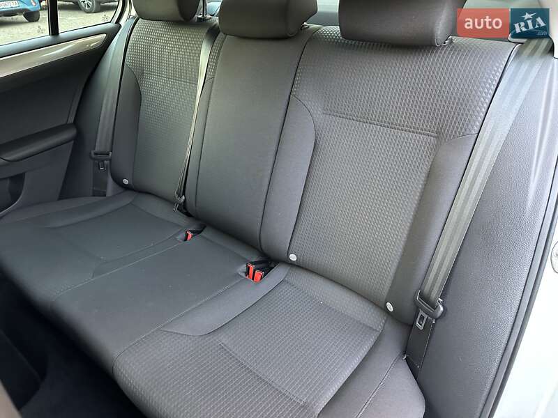 Седан Volkswagen Jetta 2016 в Одессе