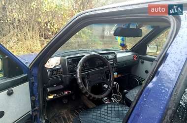 Седан Volkswagen Jetta 1991 в 