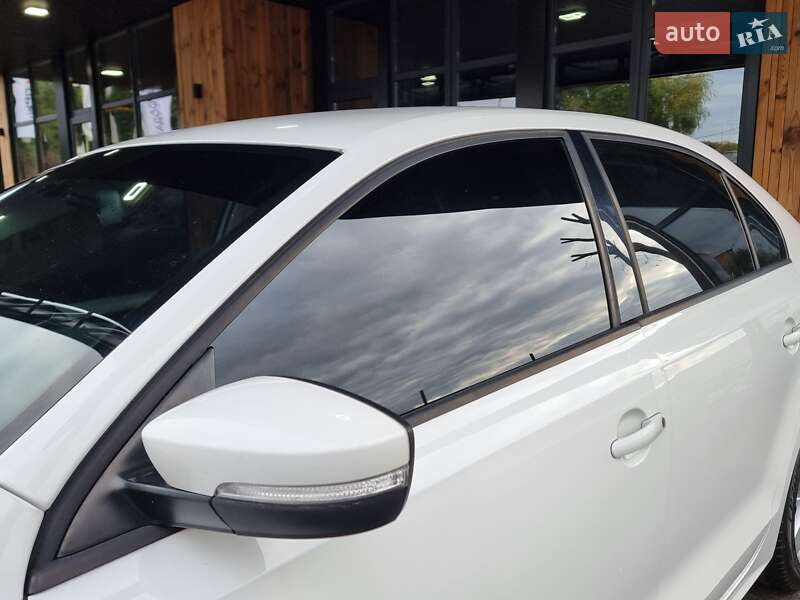 Седан Volkswagen Jetta 2012 в Вінниці фото 35 Седан Volkswagen Jetta 2012 в Вінниці
