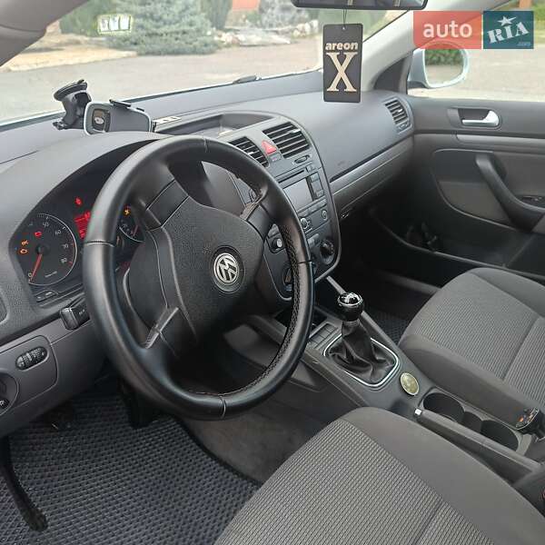 Седан Volkswagen Jetta 2006 в Знам'янці