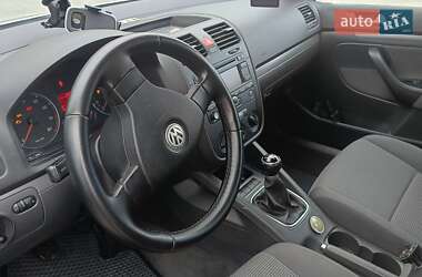 Седан Volkswagen Jetta 2006 в 