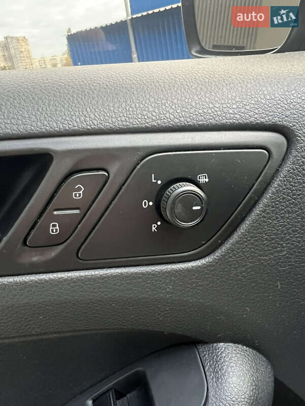 Седан Volkswagen Jetta 2017 в Харькове