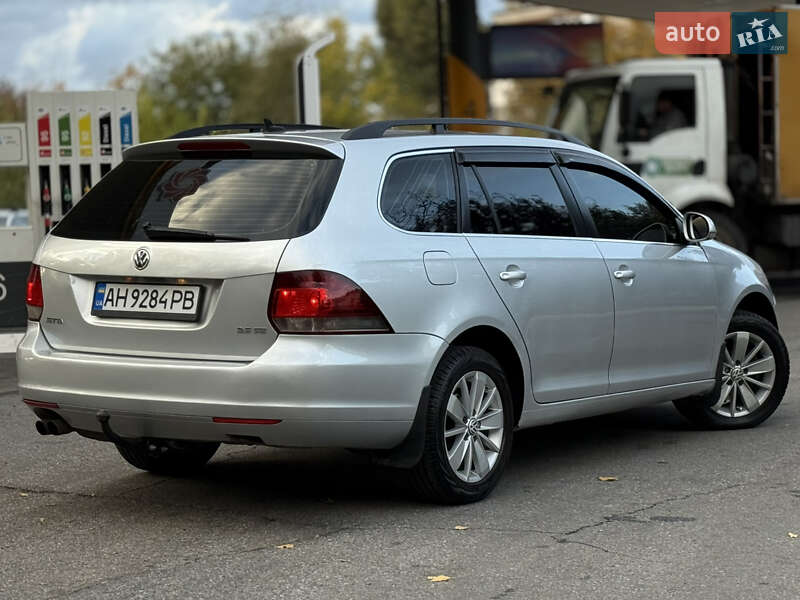 Універсал Volkswagen Jetta 2009 в Дніпрі