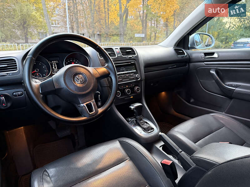 Універсал Volkswagen Jetta 2009 в Дніпрі