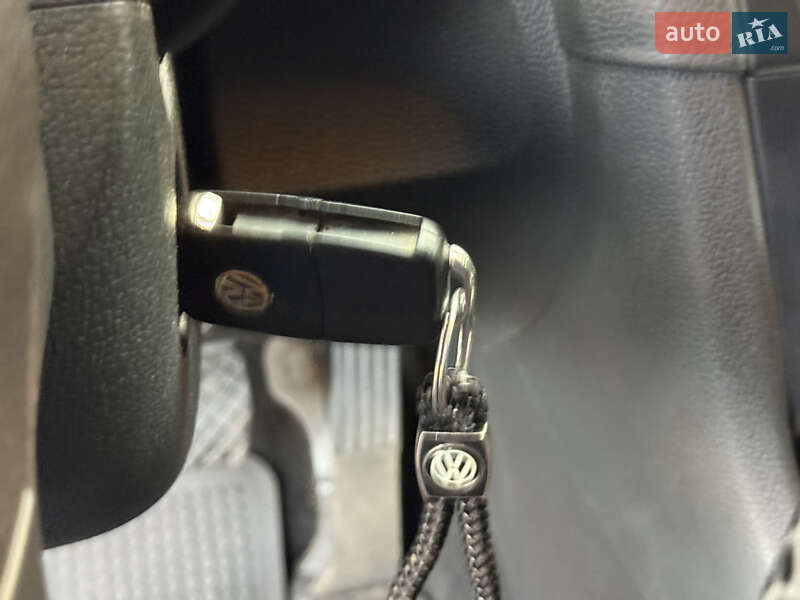 Універсал Volkswagen Jetta 2009 в Дніпрі