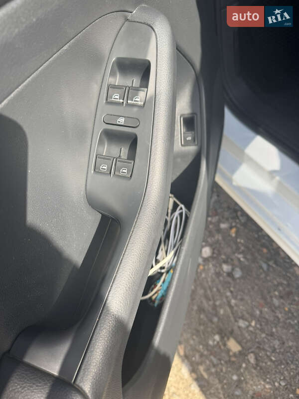 Седан Volkswagen Jetta 2015 в Николаеве