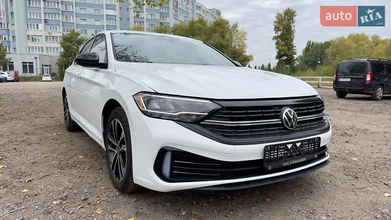 Седан Volkswagen Jetta 2024 в Черкасах