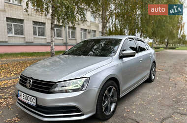 Седан Volkswagen Jetta 2015 в 