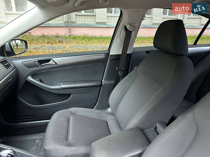 Седан Volkswagen Jetta 2015 в Белой Церкви фото 37 Седан Volkswagen Jetta 2015 в Белой Церкви