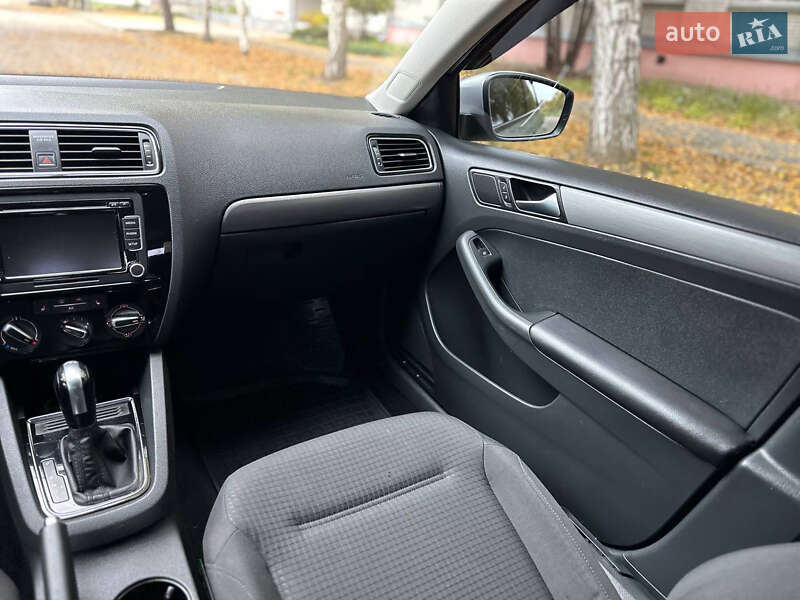 Седан Volkswagen Jetta 2015 в Белой Церкви фото 42 Седан Volkswagen Jetta 2015 в Белой Церкви