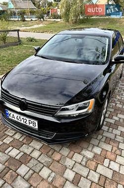 Седан Volkswagen Jetta 2014 в Запоріжжі