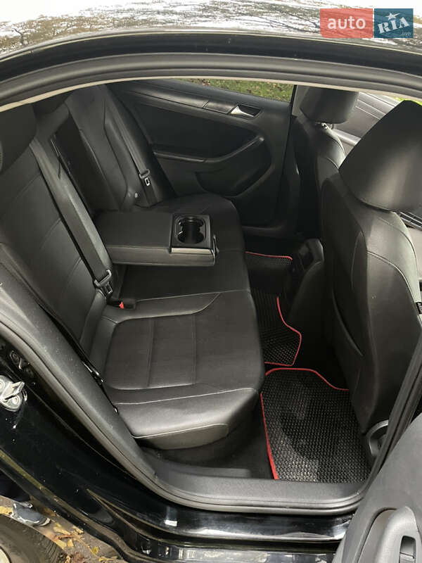 Седан Volkswagen Jetta 2012 в Калуше фото 13 Седан Volkswagen Jetta 2012 в Калуше