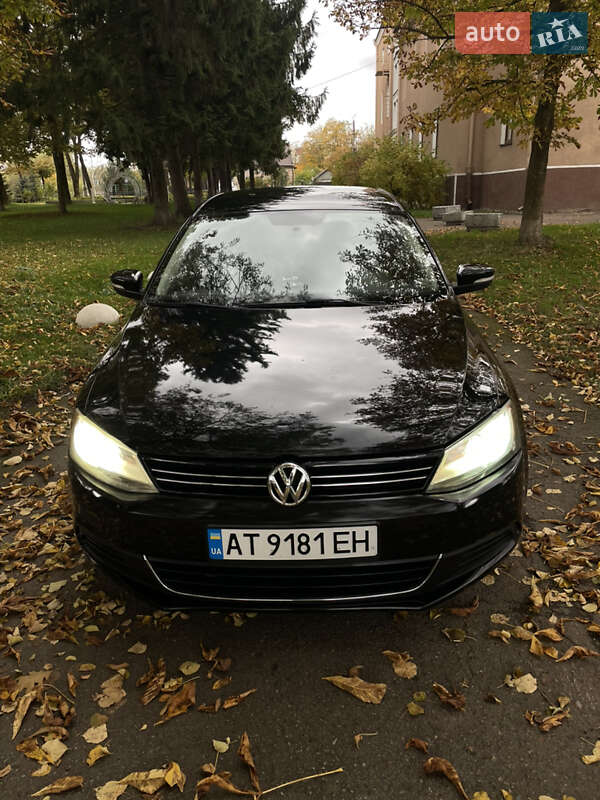 Седан Volkswagen Jetta 2012 в Калуше фото 20 Седан Volkswagen Jetta 2012 в Калуше