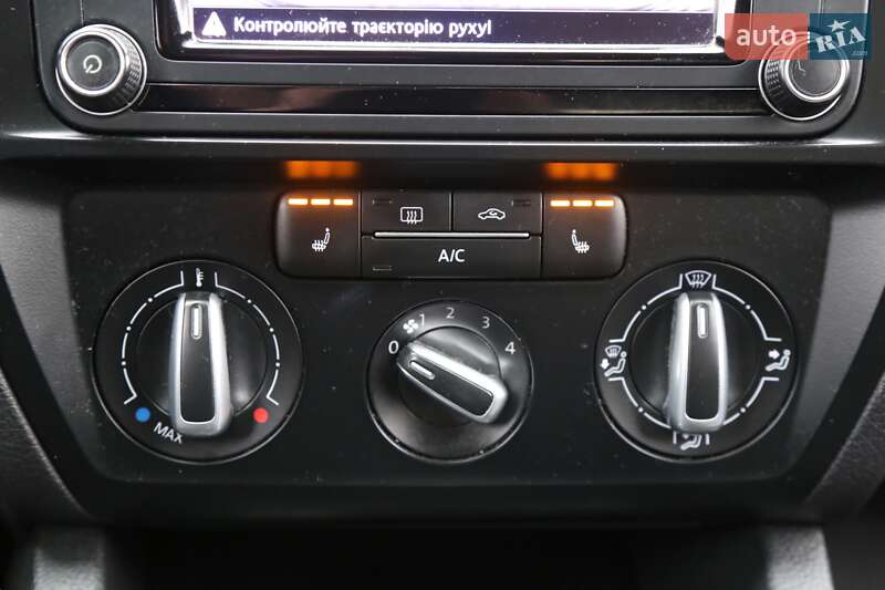 Седан Volkswagen Jetta 2017 в Киеве