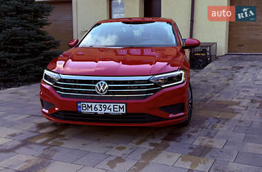 Седан Volkswagen Jetta 2020 в 