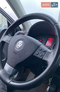 Седан Volkswagen Jetta 2008 в 