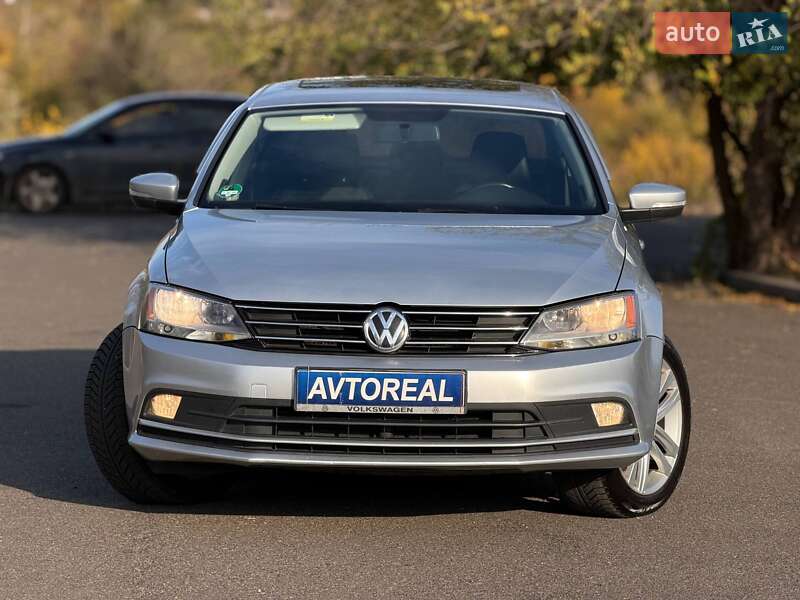 Седан Volkswagen Jetta 2015 в Кривом Роге
