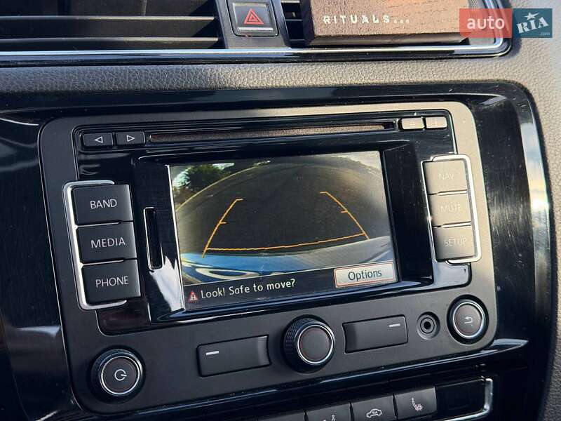 Седан Volkswagen Jetta 2015 в Кривом Роге