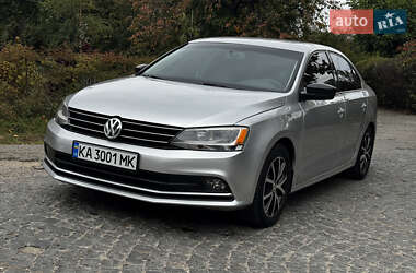 Седан Volkswagen Jetta 2016 в Киеве