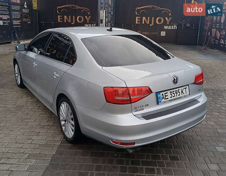 Седан Volkswagen Jetta 2015 в Днепре фото 12 Седан Volkswagen Jetta 2015 в Днепре
