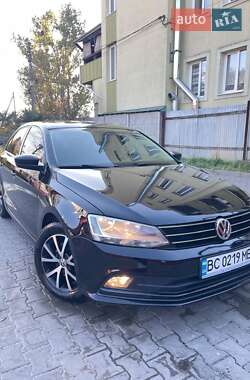 Седан Volkswagen Jetta 2016 в Львове