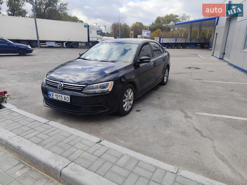 Седан Volkswagen Jetta 2013 в Днепре