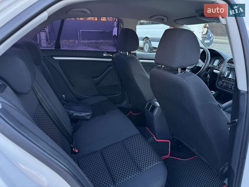Седан Volkswagen Jetta 2009 в Івано-Франківську фото 23 Седан Volkswagen Jetta 2009 в Івано-Франківську