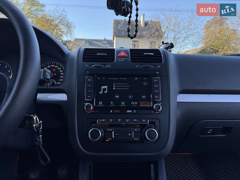 Седан Volkswagen Jetta 2009 в Івано-Франківську фото 20 Седан Volkswagen Jetta 2009 в Івано-Франківську