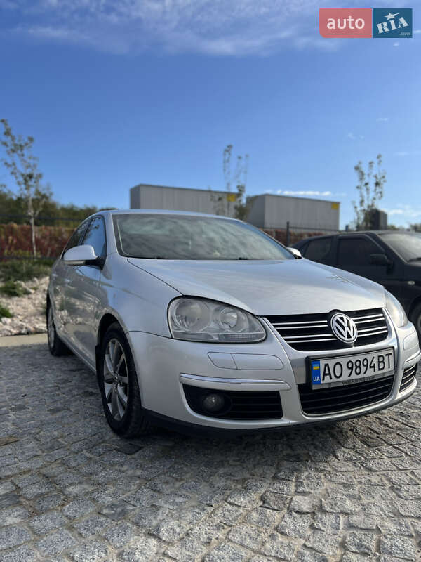 Седан Volkswagen Jetta 2010 в Мукачево фото 4 Седан Volkswagen Jetta 2010 в Мукачево