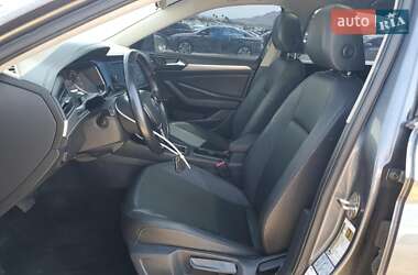 Седан Volkswagen Jetta 2019 в  фото 7 Седан Volkswagen Jetta 2019 в
