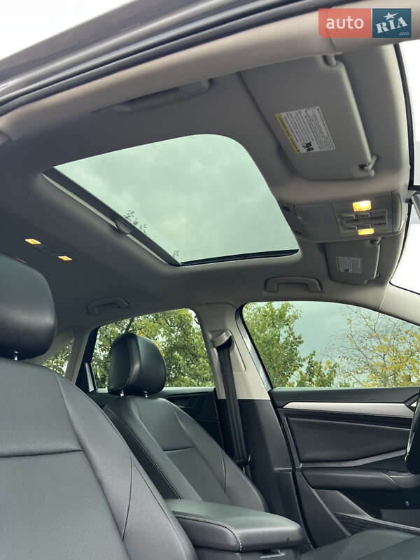 Седан Volkswagen Jetta 2018 в Кривом Роге фото 44 Седан Volkswagen Jetta 2018 в Кривом Роге